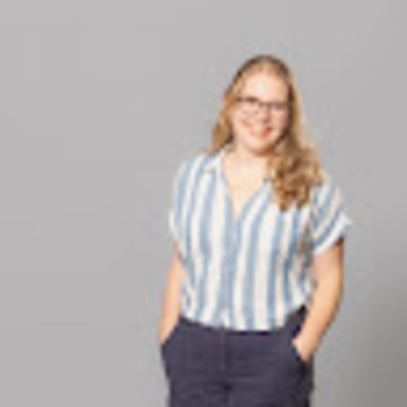 Meet your Posher, Rachel - Picture 1 of 1